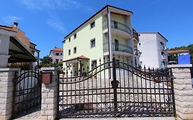 Apartments Villa Mara